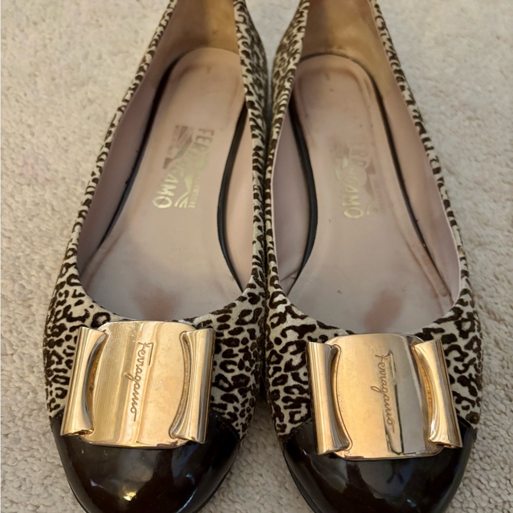 Salvatore Ferragamo Brown and Gold Flats with Luxurious Accents
